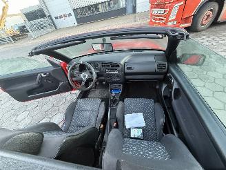 Volkswagen Golf Cabriolet 1.8 picture 14
