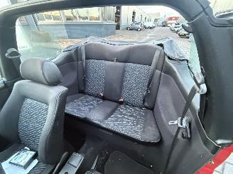 Volkswagen Golf Cabriolet 1.8 picture 11