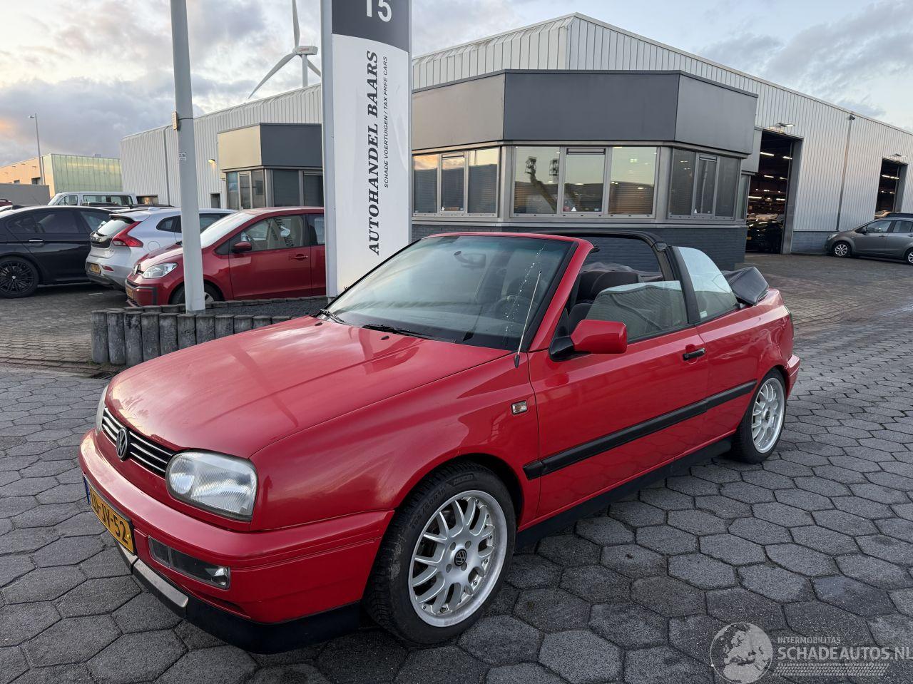 Volkswagen Golf Cabriolet 1.8
