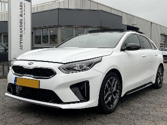 uszkodzony samochody osobowe Kia Proceed 1.4 T-GDI GT-Line AUTOMAAT 2020/6