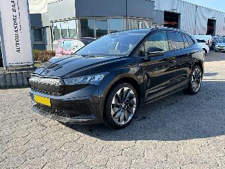 damaged passenger cars Skoda Enyaq IV 80X 265PK 4x4 2023/1