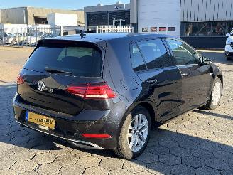 Volkswagen Golf 1.5 TSI Comfortline Business picture 6