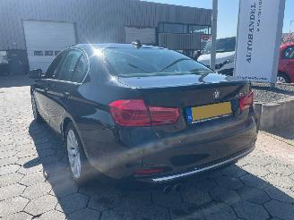 BMW 3-serie 320i Edition Luxury Line Purity Executive picture 4