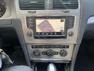 Volkswagen Golf 1.0 TSI Connected Series AUTOMAAT picture 19