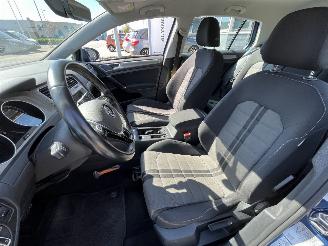 Volkswagen Golf 1.0 TSI Connected Series AUTOMAAT picture 15