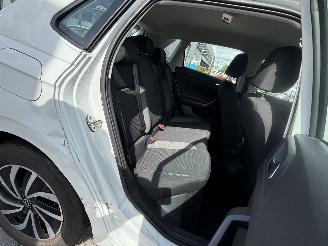 Volkswagen Polo 1.0 TSI Life picture 13