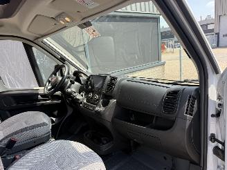 Knaus  Knaus Sky Wave Hefbed picture 20