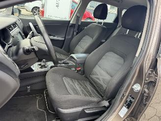 Kia Cee d Sportswagon 1.0 T-GDi First Edition picture 8