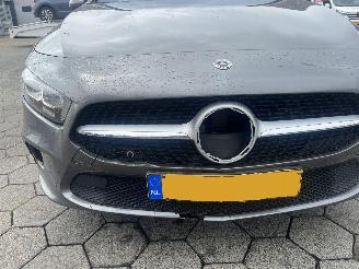 Mercedes A-klasse 250 e Premium AUTOMAAT picture 9
