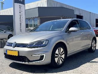 škoda osobní automobily Volkswagen e-Golf  2015/1