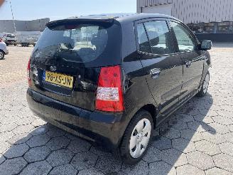 Kia Picanto 1.0 Bling picture 4