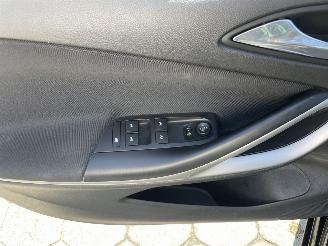 Opel Astra 1.0 Turbo 120 Jaar Edition picture 11
