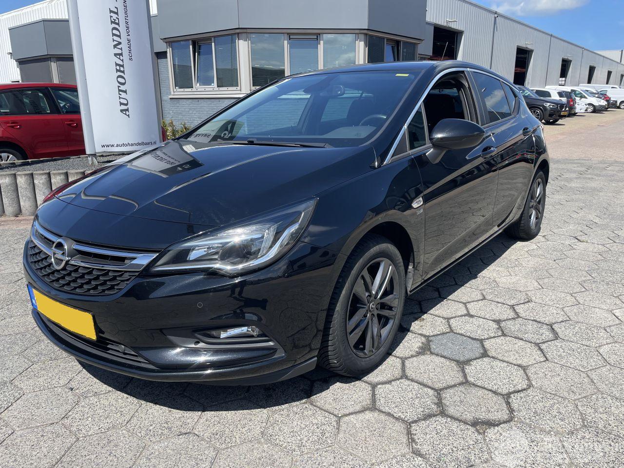Opel Astra 1.0 Turbo 120 Jaar Edition