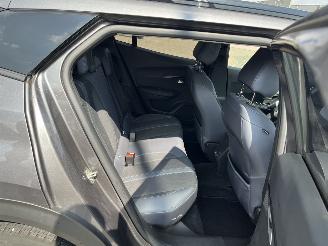 Peugeot 2008 1.2 PureTech Blue Lease Allure picture 9