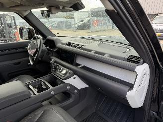 Landrover Defender Urban package 2.0 D240 110 SE picture 14