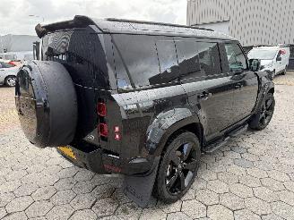 Landrover Defender Urban package 2.0 D240 110 SE picture 7