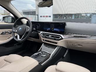 BMW 3-serie Touring 320e picture 13