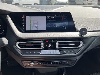 BMW 2-serie 218i M pano autom. picture 19