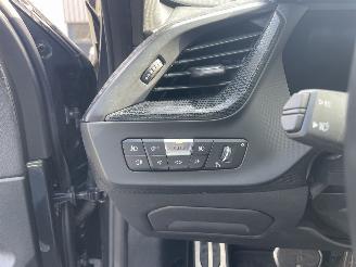 BMW 1-serie 118i High Executive picture 15