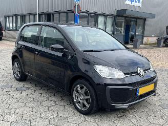 Volkswagen Up! 1.0 BMT move up! picture 3