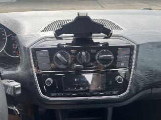 Volkswagen Up! 1.0 BMT move up! picture 17