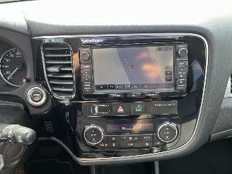 Mitsubishi Outlander 2.0 PHEV Instyle picture 21