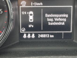 Opel Astra Sports Tourer 1.6 CDTI Online Edition picture 16