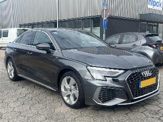 Audi A3 LIMOUSINE 30 TFSI 3x S-Line edition AUTOMAAT picture 3