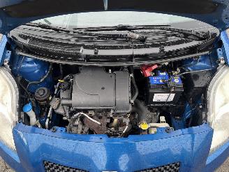 Toyota Yaris 1.0 VVTi picture 7