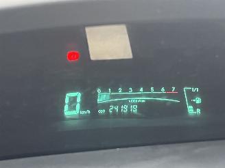 Toyota Yaris 1.0 VVTi picture 15