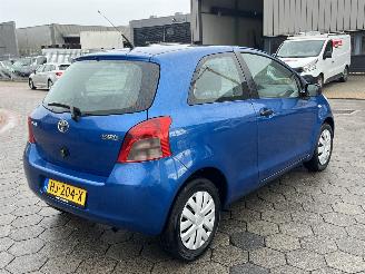 Toyota Yaris 1.0 VVTi picture 4