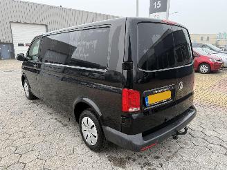 Volkswagen Transporter 2.0 TDI L2H1 28 Economy Business picture 8