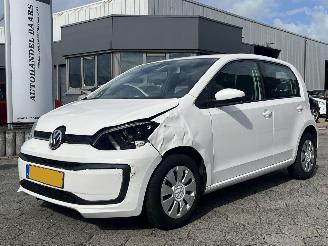 Volkswagen Up! 1.0 BMT move up! picture 3