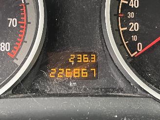 Opel Zafira 1.8 Cosmo picture 16