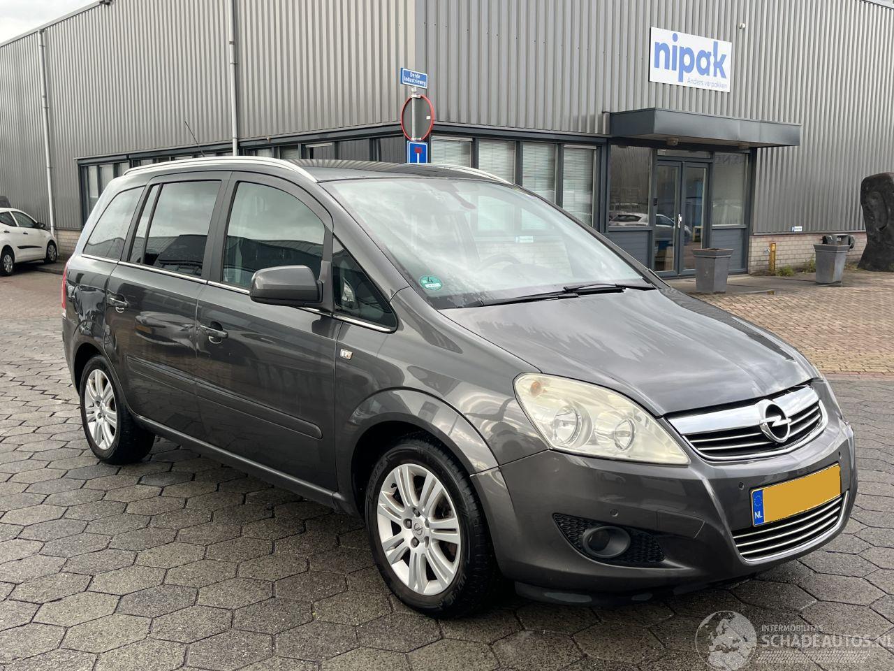 Opel Zafira 1.8 Cosmo