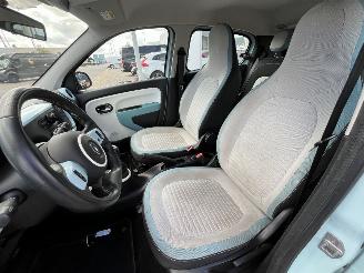 Renault Twingo 1.0 SCe Collection picture 15