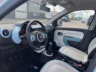 Renault Twingo 1.0 SCe Collection picture 14