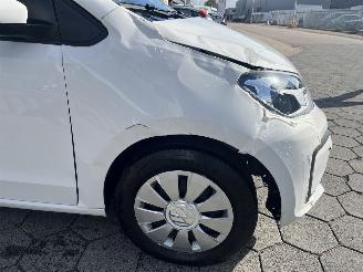 Volkswagen Up! 1.0 BMT move up! picture 9