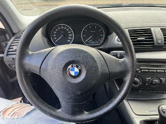 BMW 1-serie 116i High Executive picture 14