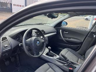 BMW 1-serie 116i High Executive picture 11
