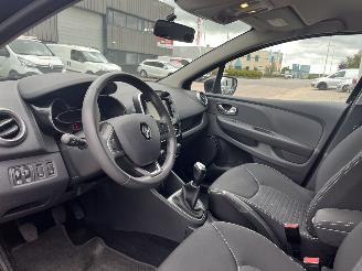 Renault Clio 0.9 TCe Limited picture 13