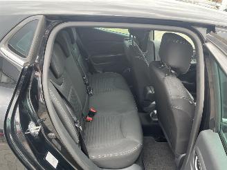 Renault Clio 0.9 TCe Limited picture 11