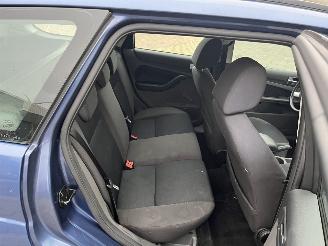 Ford Focus Wagon 1.6-16V Futura picture 11