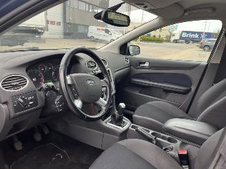 Ford Focus Wagon 1.6-16V Futura picture 13