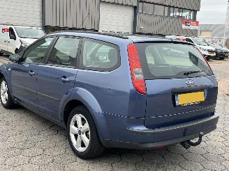 Ford Focus Wagon 1.6-16V Futura picture 6