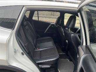 Toyota Rav-4 2.5 Hybrid Style picture 14