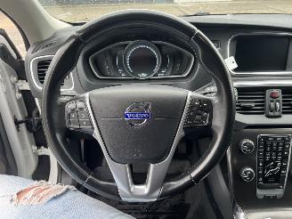Volvo V-40 2.0 D4 Kinetic picture 14