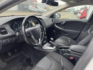 Volvo V-40 2.0 D4 Kinetic picture 11