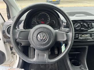 Volkswagen Up! 1.0 move up! picture 14