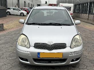 Toyota Yaris 1.3 VVT-i S-Line picture 2